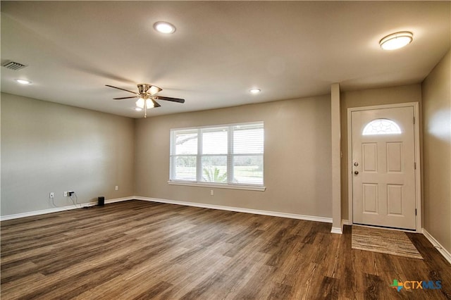 foyer with ceiling fan, recessed lighting, dark wood-type flooring, visible vents, and baseboards