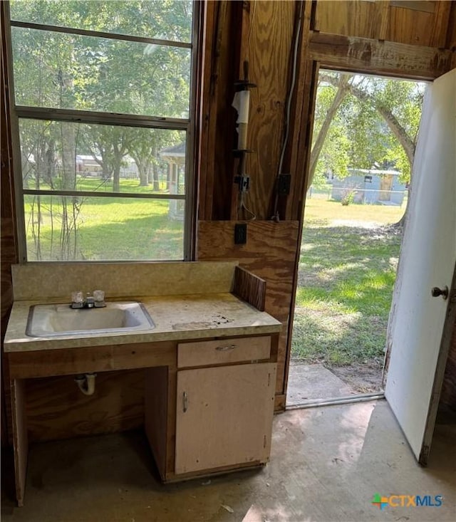 110 Edinburgh St, Victoria, TX 77904 - bathroom with a sink