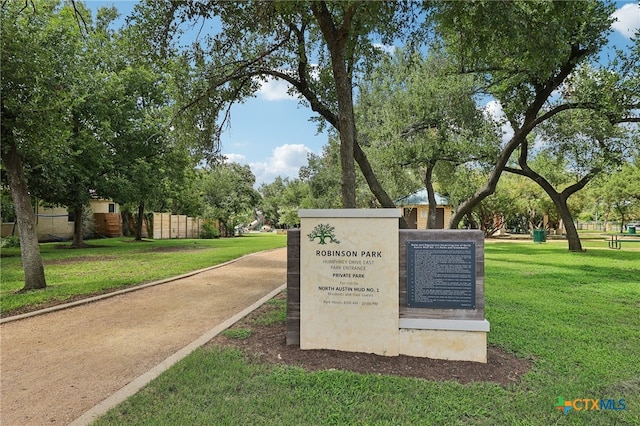 8430 Alvin High Ln, Austin, TX 78729 - view of surrounding community