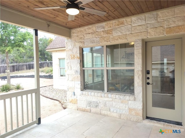 127 Augusta Dr, Wimberley, TX 78676 - view of patio / terrace featuring a ceiling fan and fence