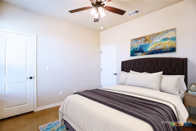 bedroom featuring ceiling fan