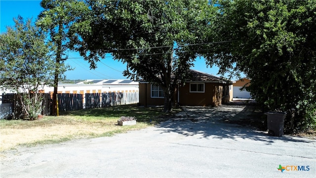 view of front of house