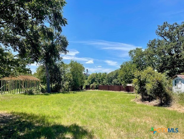 505 E 4th St, Cameron, TX 76520 - photo 7