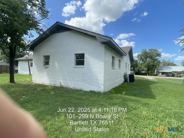 543 W Davilla St, Bartlett, TX 76511 - photo 22