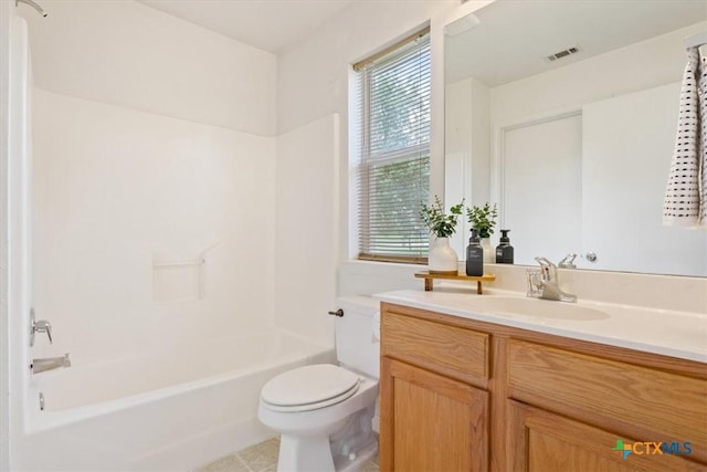 606 Aikman Dr, Troy, TX 76579 - full bathroom with healthy amount of natural light, toilet, vanity, and  shower combination