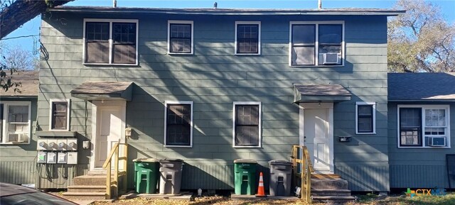 view of front of home with a front yard