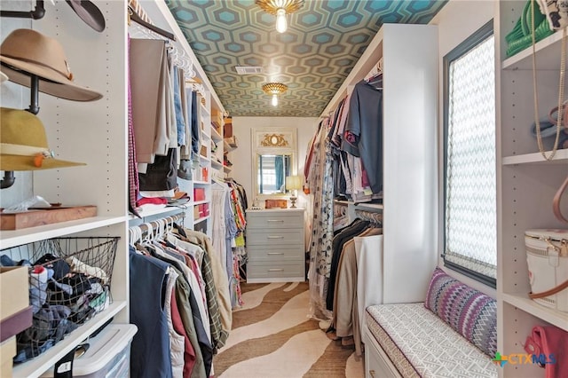 6115 Country Club Dr, Victoria, TX 77904 - view of walk in closet