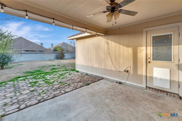 view of patio with ceiling fan