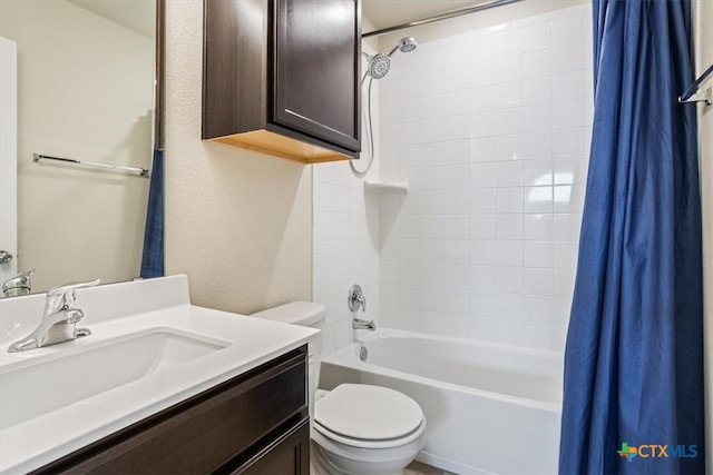 6231 Ambrose Cir, Temple, TX 76502 - full bath with shower / bath combination with curtain and vanity