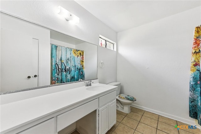2601 Traverse Dr, Killeen, TX 76543 - bathroom featuring vanity, tile patterned floors, and a shower with curtain