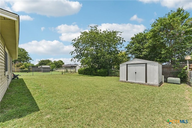 2601 Traverse Dr, Killeen, TX 76543 - fenced backyard featuring a shed