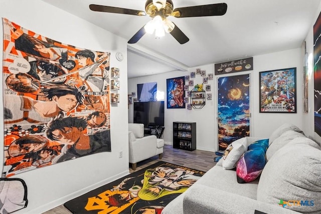 1102 S 5th St, Copperas Cove, TX 76522 - living area featuring wood finished floors and a ceiling fan