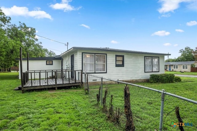 1102 S 5th St, Copperas Cove, TX 76522 - view of front of house featuring a deck and crawl space