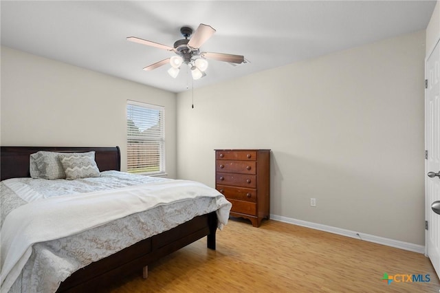 101 Payne Stewart Dr, Round Rock, TX 78664 - bedroom with light wood-type flooring and ceiling fan