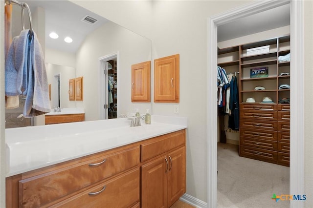 101 Payne Stewart Dr, Round Rock, TX 78664 - full bathroom with a spacious closet and vanity