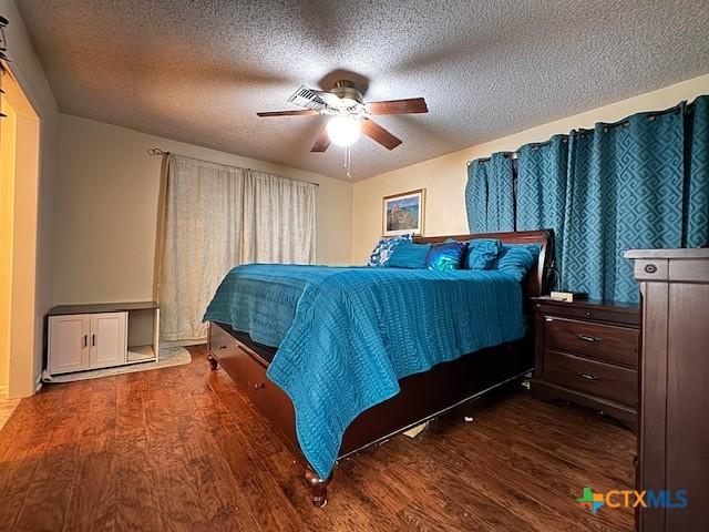 103 Northwood Dr, Cuero, TX 77954 - photo 9