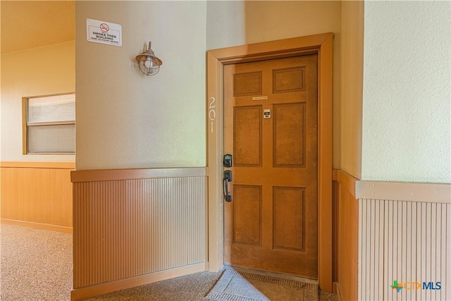 401 W Lincoln St Unit A201, New Braunfels, TX 78130 - doorway to property featuring radiator heating unit
