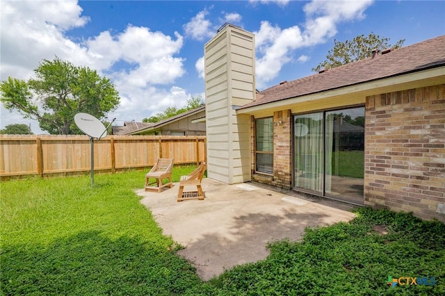 515 Camelot Dr, Victoria, TX 77901 - view of patio / terrace