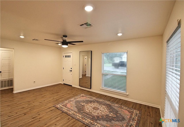 921 N 10th St, Temple, TX 76501 - spare room with ceiling fan, wood finished floors, and recessed lighting
