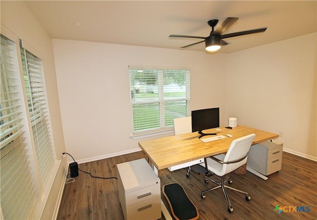 921 N 10th St, Temple, TX 76501 - office space featuring dark wood-style flooring and ceiling fan