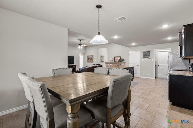 dining room with recessed lighting, visible vents, baseboards, and ceiling fan