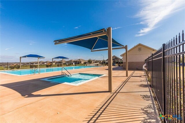 6109 Worthing Dr, Temple, TX 76502 - community pool with a patio area