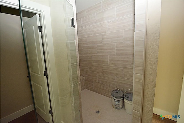 1560 Yaupon Dr, Fischer, TX 78623 - full bath featuring baseboards and a stall shower