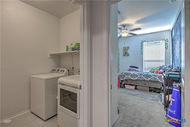 9006 Single Bend Trl, Temple, TX 76502 - laundry room featuring washing machine and clothes dryer and a ceiling fan