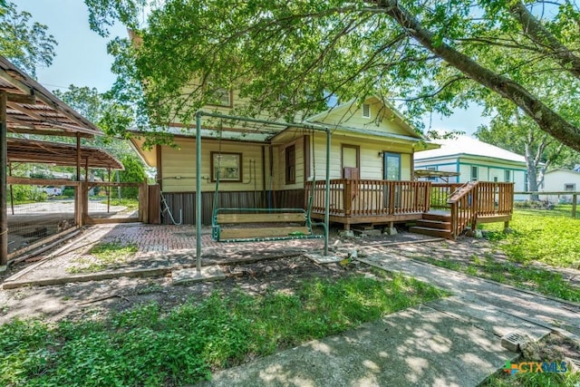 922 N Bowie St, Seguin, TX 78155