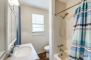922 N Bowie St, Seguin, TX 78155