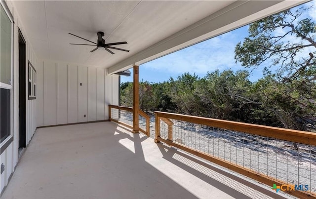 1435 Redwood Rd, Fischer, TX 78623 - balcony with ceiling fan