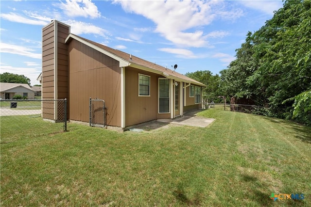 1709 Bobby Lee Dr, Killeen, TX 76549 - rear view of house featuring a chimney