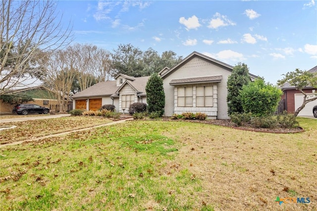 ranch-style house with a front yard