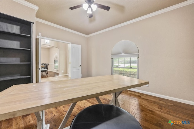 2291 Frontier, Spring Branch, TX 78070 - dining room with a ceiling fan, ornamental molding, and wood-type flooring
