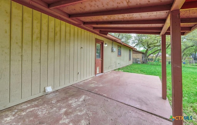 1117 Lindsey Cir, Belton, TX 76513 - view of patio with fence