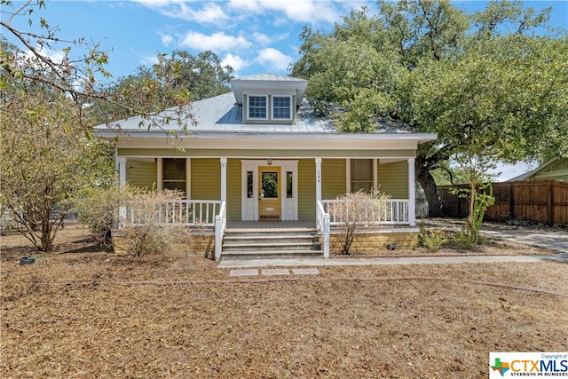 bungalow featuring a porch