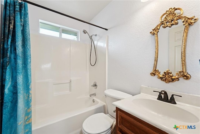 2606 Wesley Dr, Killeen, TX 76549 - bathroom with shower / tub combo, vanity, and a textured wall