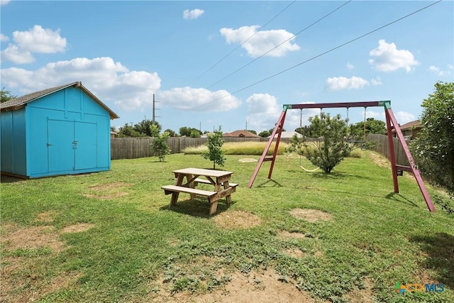 2606 Wesley Dr, Killeen, TX 76549 - fenced backyard featuring a shed