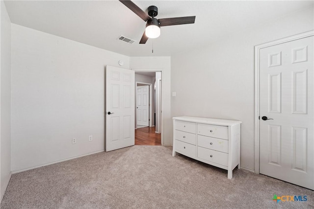 2606 Wesley Dr, Killeen, TX 76549 - bedroom with light carpet and ceiling fan