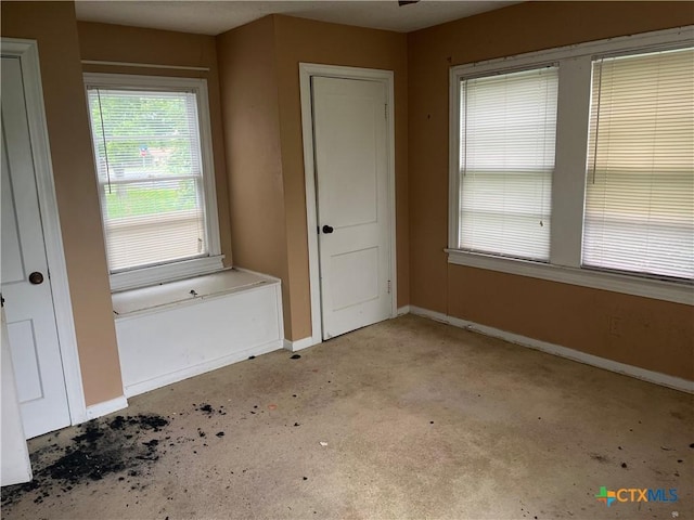 406 Lariat Ln, Victoria, TX 77901 - spare room featuring baseboards
