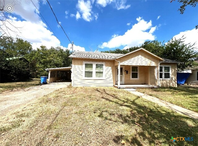 628 Baker St, Seguin, TX 78155 - photo 2