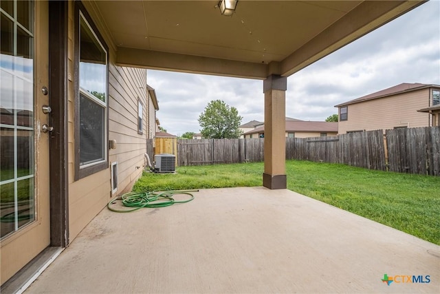 8913 Winter Haven Rd, Austin, TX 78747 - view of patio / terrace featuring central AC