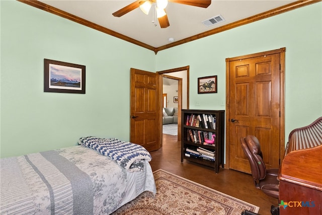 bedroom featuring visible vents, crown molding, and ceiling fan