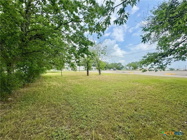 00 Huck St, Yoakum, TX 77995