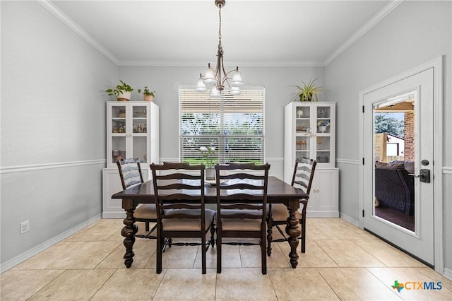965 Ridgeoak Dr, Belton, TX 76513 - dining room featuring a chandelier, crown molding, and light tile patterned flooring