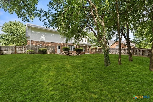 2109 Grizzly Trl, Harker Heights, TX 76548 - view of yard