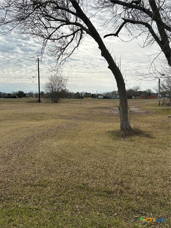 Listing photo 2 for 508 W Dallas Ave, Seadrift TX 77983