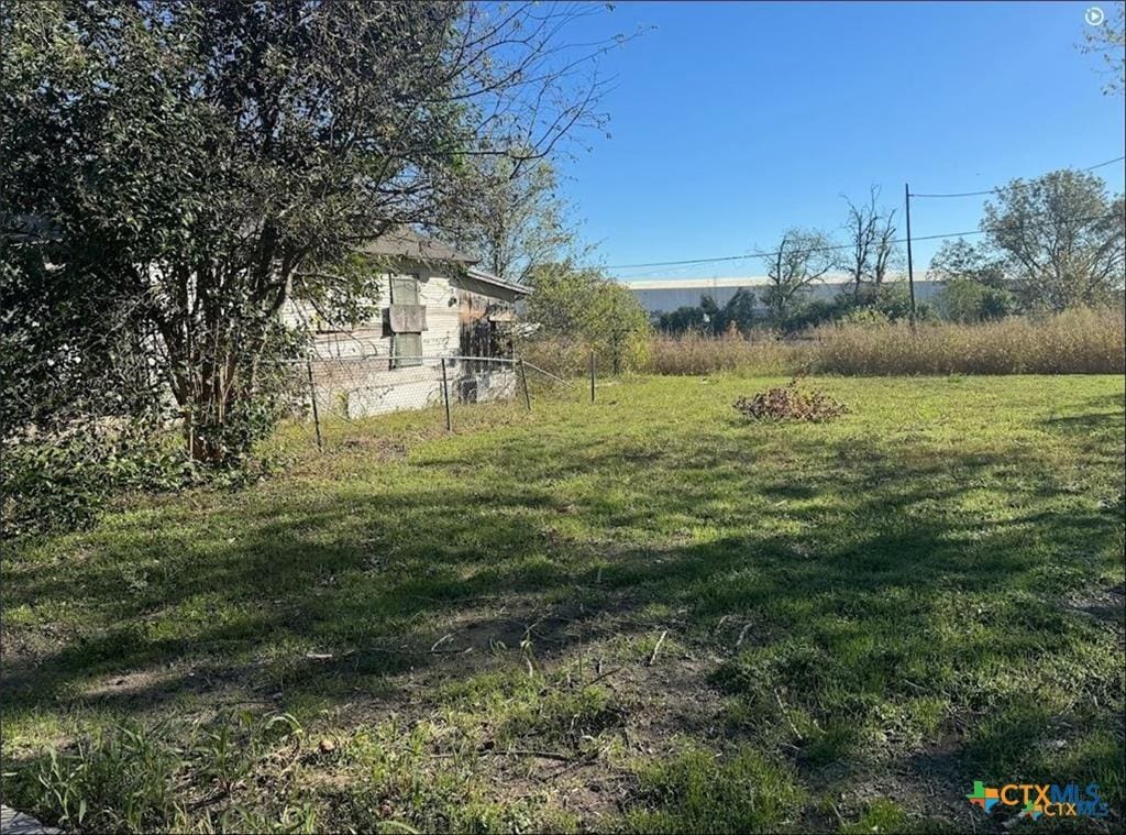 1015 S 12th St, Temple, TX 76504 - photo 1