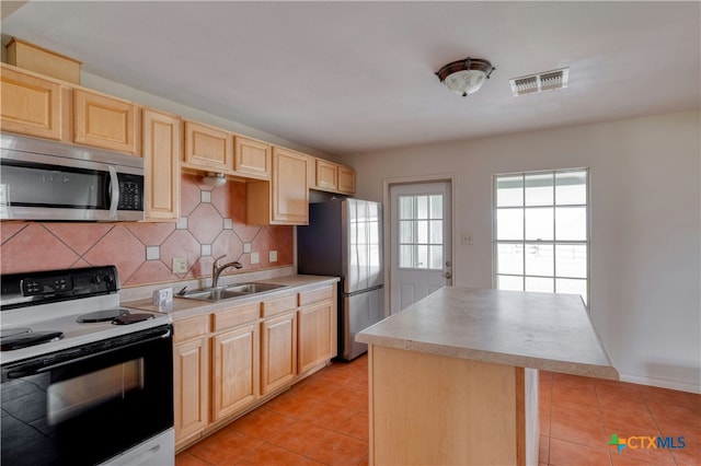 103 Robin Ln, Luling, TX 78648 - photo 16