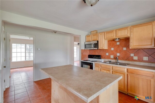 103 Robin Ln, Luling, TX 78648 - photo 18
